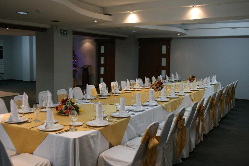 Hotel Tambo Real Кито Экстерьер фото