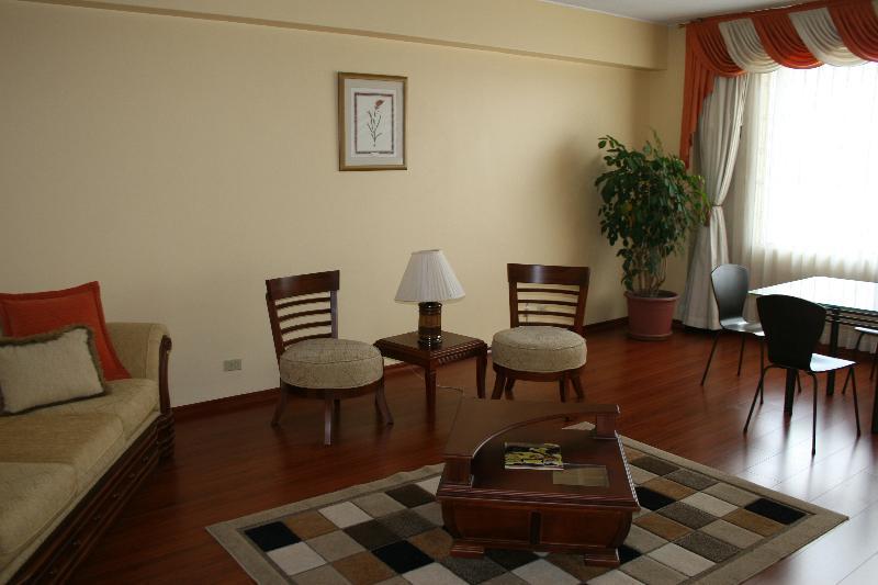 Hotel Tambo Real Кито Экстерьер фото