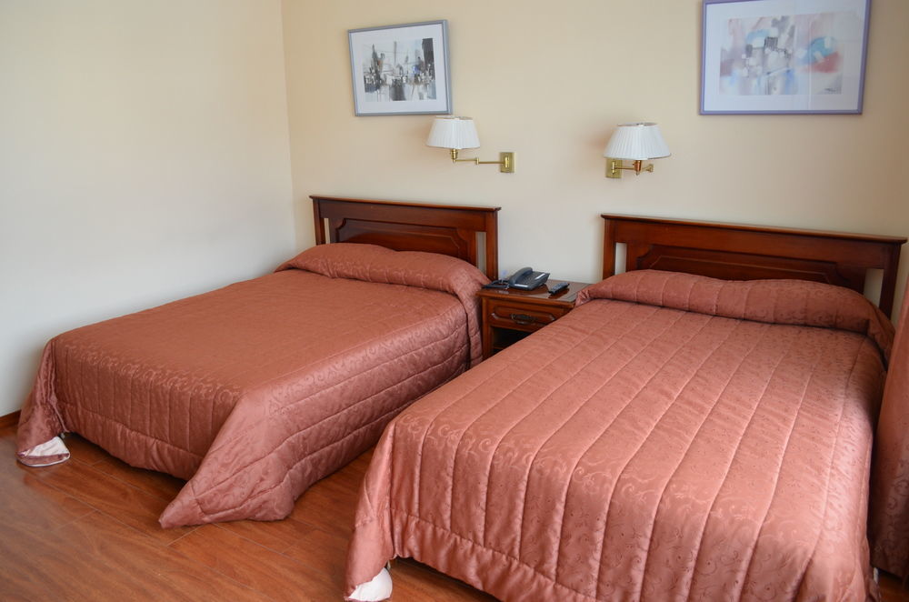 Hotel Tambo Real Кито Экстерьер фото