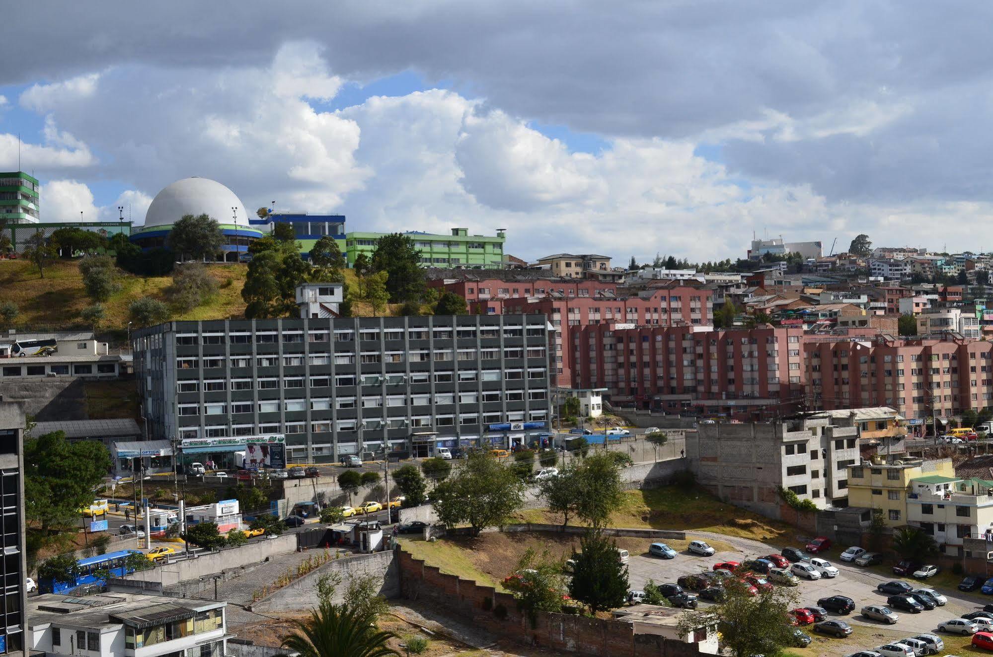 Hotel Tambo Real Кито Экстерьер фото
